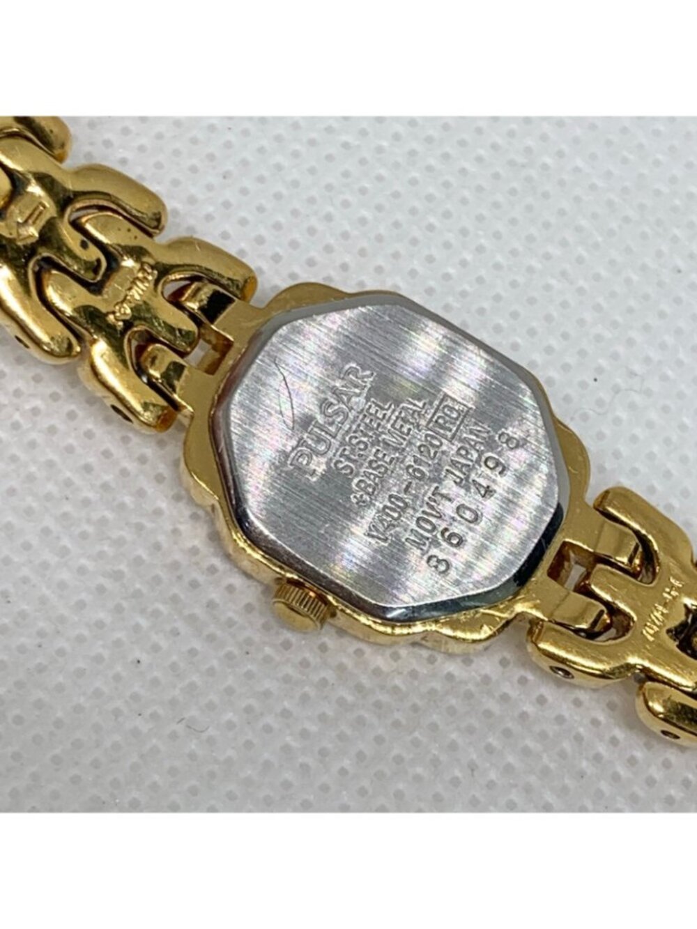 Pulsar vintage Women's Dress gold tone Watch V400-6120 quartz Japan 16mm running - Picture 6 of 9